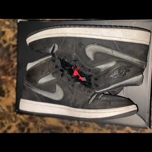 Jordan 1’s black